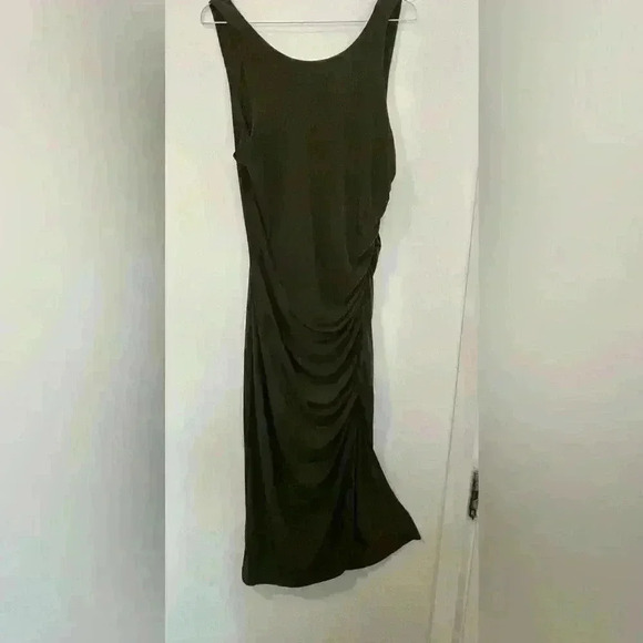 Banana Republic dress, size M green - Picture 2 of 4